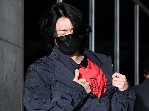 ドイツ破った日本のように！BTS・JUNG KOOKも熱烈応援、韓国がウルグアイと対戦【カタールW杯】