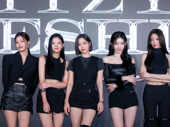 日本単独コンサートも控えたITZY、新曲『CHESHIRE』で見せたい姿と伝えたいメッセージとは？