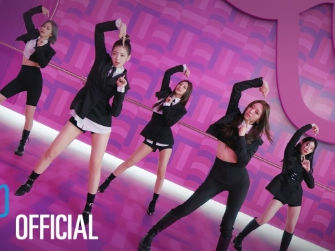 世界的人気ITZY、ついに明日（11月30日）カムバック！“真似”したくなるような手の動きに注目