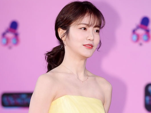 主演ドラマの“爆死”で涙を流した過去を乗り越え演技認められた女優シン・イェウン、春の女神に変身【PHOTO】