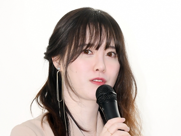 “泥沼離婚”騒動もあったが…韓国版『花より男子』女優、スマホケースを販売「収益の一部は老人福祉へ」