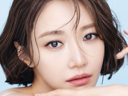 芸能界の“特大スキャンダル”に巻き込まれた韓国女優…コ・ジュンヒがゴルフウェア姿で魅力発散【PHOTO】