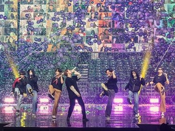 画面から“対面”へ…コロナ禍でも模索し続けたBTS、オン・オフ同時公演の真髄を見せる時が来た