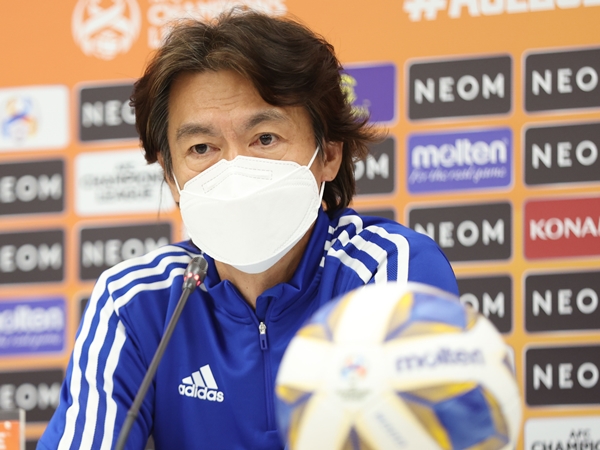 蔚山現代ホン・ミョンボ監督がACL運営方式に不満「疑問が残る。残念だ」