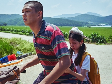 15kg増量＆”セリフ無し”のユ・アインに注目、映画『声もなく』がメイキング公開【動画】