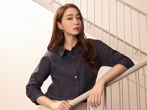 イ・ビョンホンの“美人奥様”イ・ミンジョン、コロナ禍以前の日本旅行写真を公開！【PHOTO】