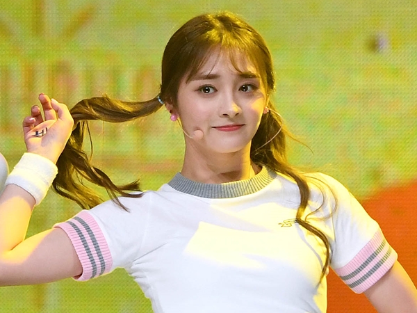 中国で活動中の元K-POPアイドル、“挑発的”な攻めビジュアルで話題に【PHOTO】