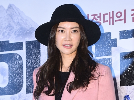 “元祖JKスター”と呼ばれる韓国女性タレント、第二子出産後の「期待以上の成果」を報告！【PHOTO】