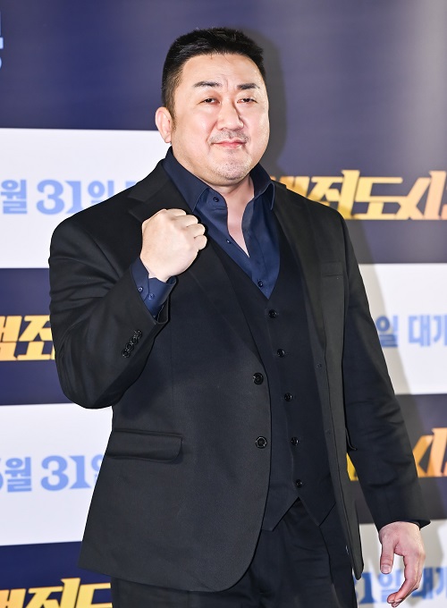 マ・ドンソク