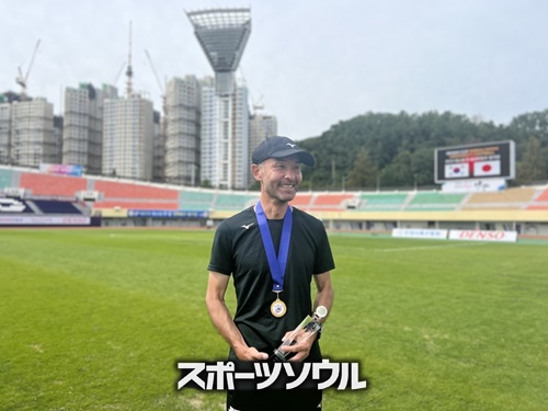 東海林毅監督