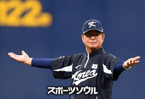 リュ・ジュンイル監督