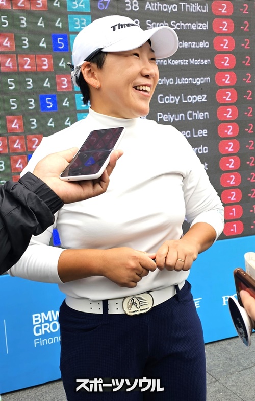 申ジエ