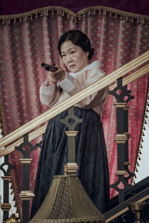 『京城クリーチャー』