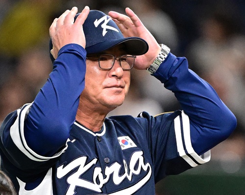 リュ・ジュンイル監督