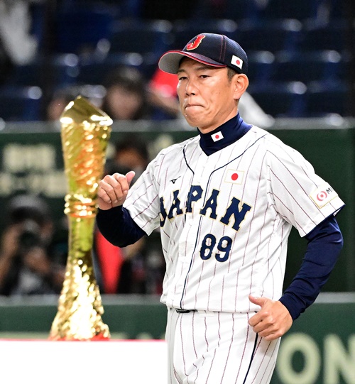 井端弘和監督
