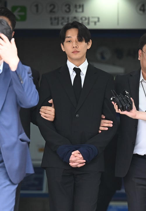 ユ・アイン