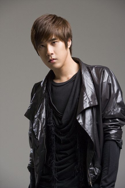 チェ・ドンハさん