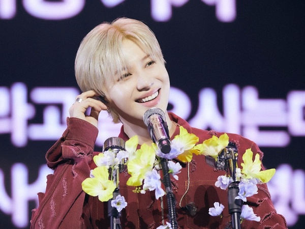 【写真】“末っ子メンバー”がこんなに色っぽく…SHINee・テミン、「美腹筋あらわ」なヘソ出しルック