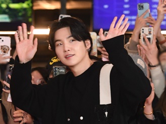 BTSのSUGAが入隊のキモチ告白で話題「泣くことじゃない。約束もしたじゃないか」