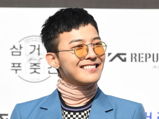 BIGBANG・G-DRAGONがPSGとコラボ！ユニがGD手掛けるブランドの特別デザインに【PHOTO】