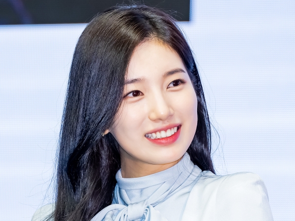 見せても大丈夫？なドアップ接近SHOTまで…“国民の初恋”女優ペ・スジ、華やかな美貌【PHOTO】