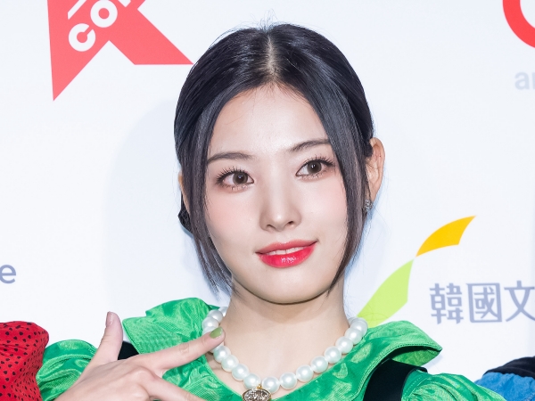 デビュー1年足らずで脱退したNMIXX出身のジニ、接写SHOTを公開「女神が降臨した」【PHOTO】