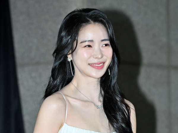 5歳下の共演俳優との熱愛認めた『ザ・グローリー』“悪役女優”、「愛してる」とアップした写真に写るのは…【PHOTO】