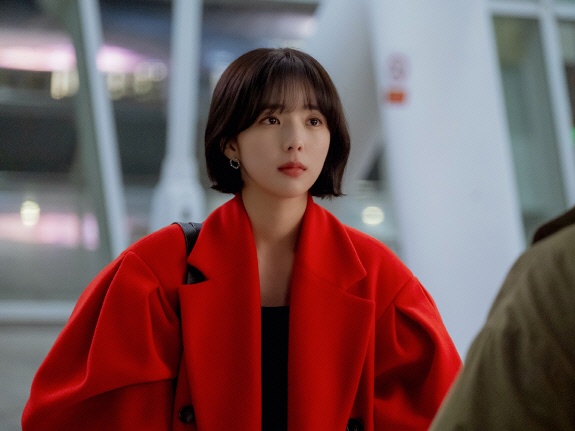 Netflix『ザ・ファビュラス』主演女優チェ・スビン、SHINeeミンホとのキス・ベッドシーンにも言及【インタビュー】