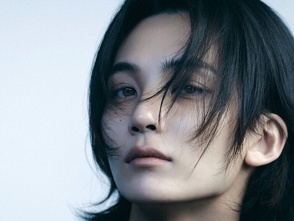 香取慎吾とのコラボも話題！SEVENTEENジョンハン、“色っぽい表情”が話題に「胸が苦しい…」【PHOTO】