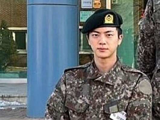 兵役中のBTS・JIN、今後は新兵を教育する“鬼の助教”に？軍生活まで誠実なワールドスターに拍手