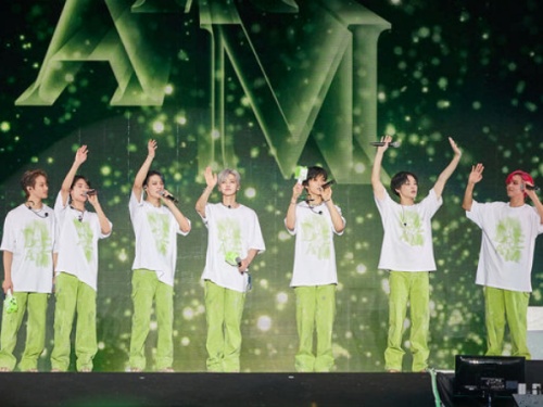 NCT DREAM、2023年はアメリカにヨーロッパに大忙し…大規模ワールドツアーで現地ファンと会う