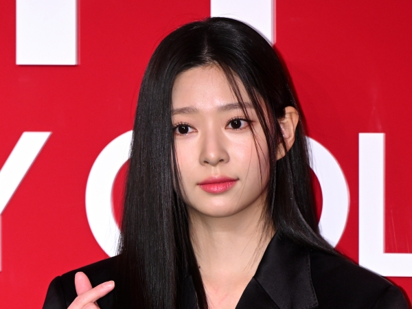 IZ*ONE出身女優キム・ミンジュ、スクリーンデビューなるか…オファー検討中の映画とは
