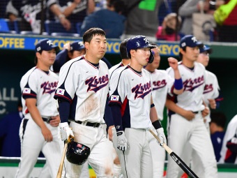 「本当にMLBの主審？」韓国が豪州戦の審判陣にギモン…「混沌の8回裏」とバッサリ断言のワケ【WBC2023】