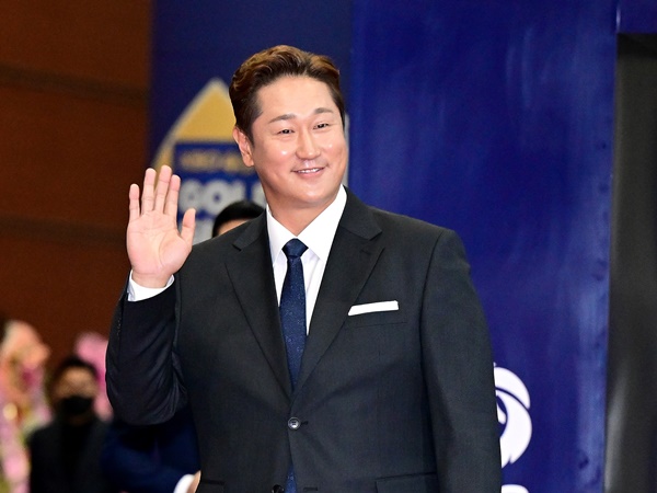 来日中の元鷹イ・デホ、絶叫連発のWBC解説で「視聴率1位」に！因縁“日韓戦”へ熱いゲキも【WBC2023】