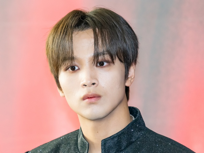 「来世は私も…」NCTヘチャン、“美人女性”との2SHOTにファン発狂！その正体とは？【PHOTO】