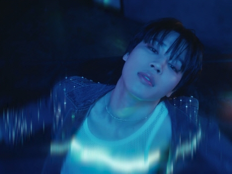 ギャップの魅力！BTS・JIMIN、タイトル曲がベールを脱いだ…さらに深まった眼差しに注目