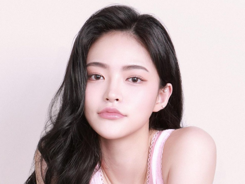 “歩きたばこ”で物議を醸したK-POPアイドル出身のネット配信者、新事務所と契約へ