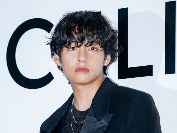 【画像】「ファンを名乗るな」BTS・V、来日イベントで“過激ファン”から髪をつかまれ…日本ファンの怒りも大爆発