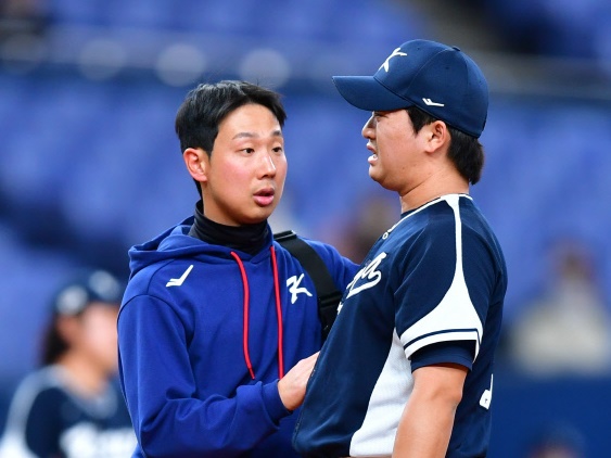 大谷に「故意死球」発言の韓国投手が復帰へ…腰痛で離脱中のコ・ウソク、1軍登板はいつになる？