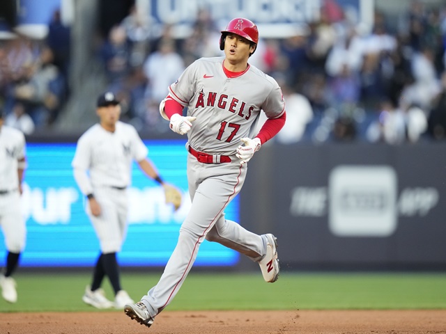 衝撃弾の大谷翔平に韓国メディア「ベーブ・ルースが憑依した」…歴史的一発に驚きを隠せず