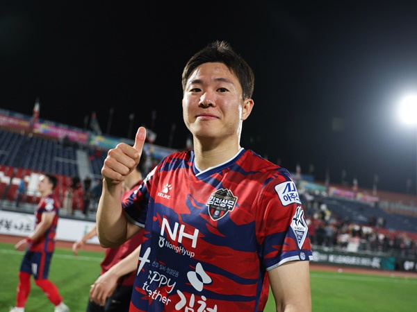 兵役中の韓国代表MFクォン・チャンフン、Kリーグ2部ラウンドベスト11に選出！MVPは…