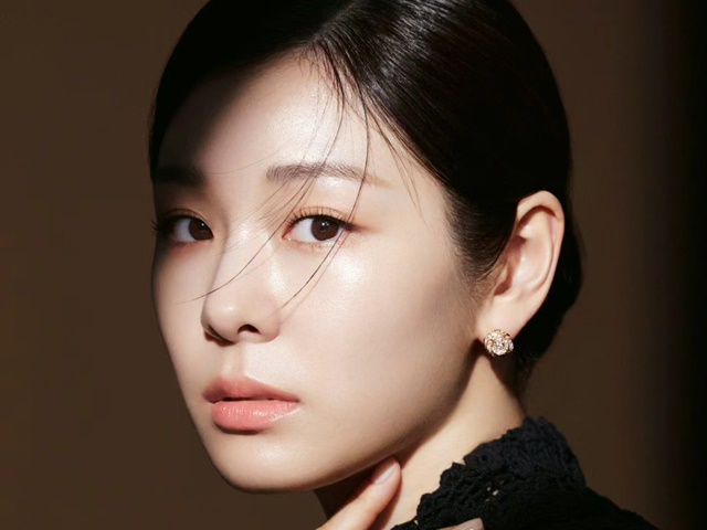 奥様になったキム・ヨナ、高級オーラ漂う最新SHOT…「本物の女神かと」「綺麗で優雅」と絶賛【PHOTO】