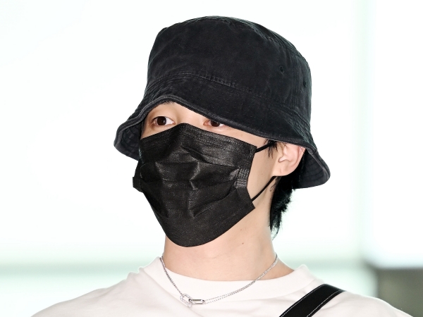 大物すぎる！BTS・JIMIN、マスク＆目深に被った帽子…変装しても隠せない“オーラ”に注目【独自写真】