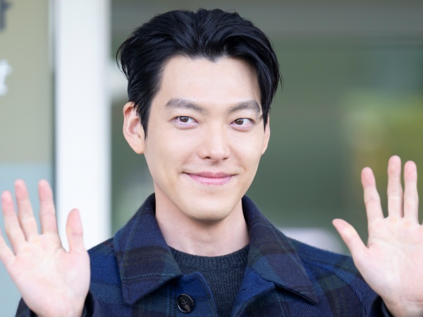がんを克服した俳優キム・ウビン、現在は広報活動に必死？自身のファンに自費でプレゼントも購入!?