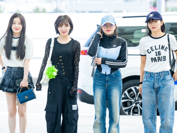 やはりジョイの姿はなく…Red Velvet、自然体な私服姿で空港に登場！ジャカルタへと向かう【独自写真】