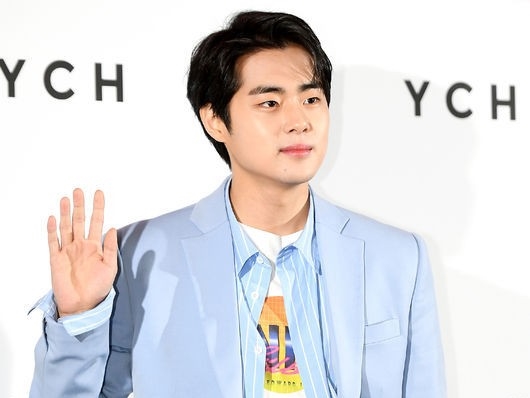 “いじめ疑惑”が未解決の韓国俳優、代替服務判定受けるも現役入隊のため再検査へ