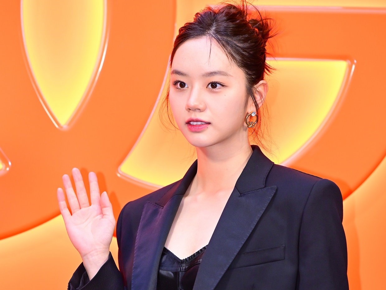 俳優と電撃破局のGirl’s Day・ヘリ、3カ月間を「旅行者」として過ごしたと告白。シックな表情も話題【PHOTO】