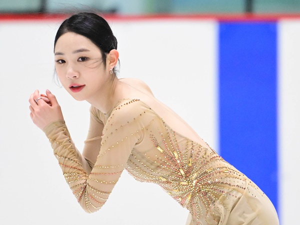 【写真】チェ・ダビン、大人びたタイトノースリーブ姿に反響「女神様、美しすぎます」