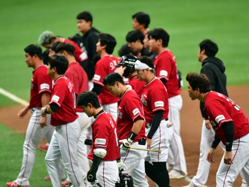 韓国プロ野球の暴行事件に見る「悪しき上下関係」…“被害者”も“加害者”に変わる負のスパイラル
