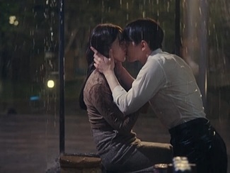 少女時代・ユナ、濃厚キスシーンが解禁…2PM・ジュノとの“熱愛説”も納得の主演ドラマに大反響